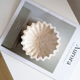 NAÏA – Coupelle décorative en Jesmonite | Studio Firaora"